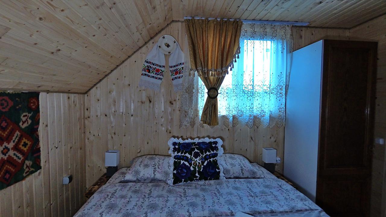 Pensiunea Lore&Sara Satu Sugatag Zewnętrze zdjęcie