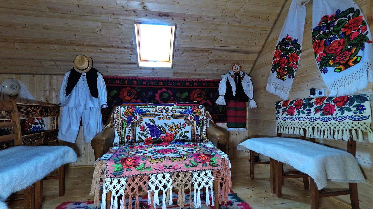Pensiunea Lore&Sara Satu Sugatag Zewnętrze zdjęcie