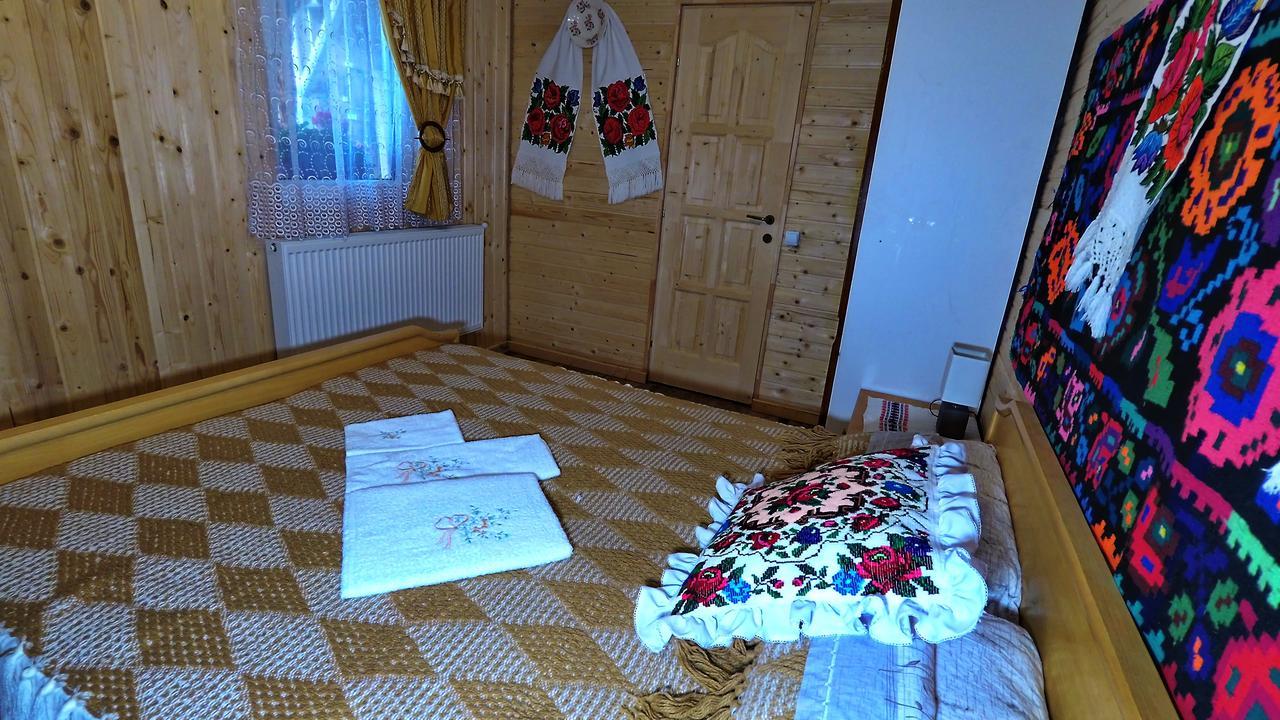 Pensiunea Lore&Sara Satu Sugatag Zewnętrze zdjęcie